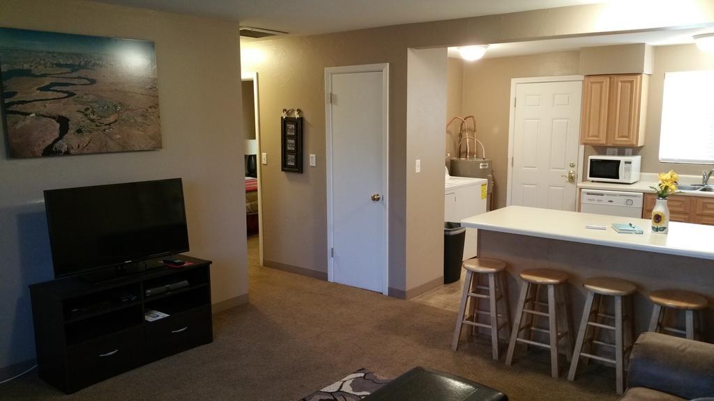 Page Lake Powell Nightly Rental Bilik gambar