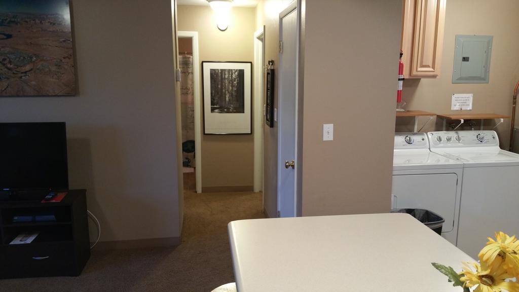 Page Lake Powell Nightly Rental Bilik gambar